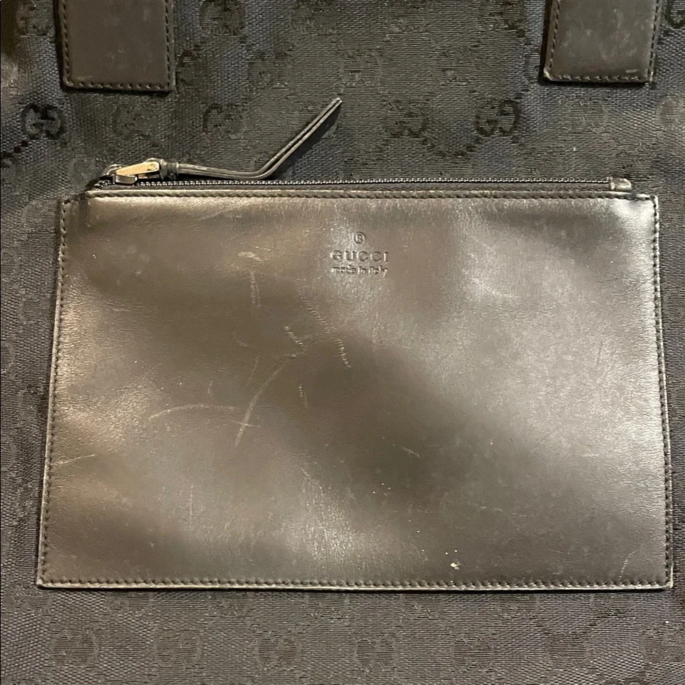 Gucci Black GG Canvas Messenger Tote - Picture 5 of 5